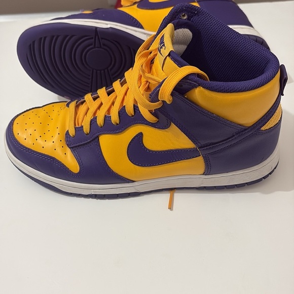 Nike Men’s Dunk High Retro DD1399-500 Lakers Size 8.5 main image 8